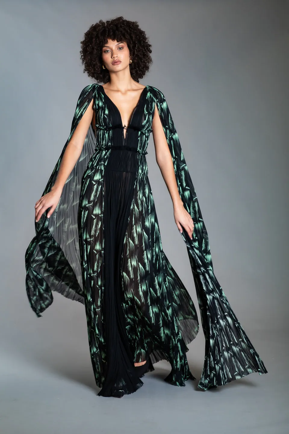 BLACK & MINT PRINTED V NECK SILK PLEATING GOWN