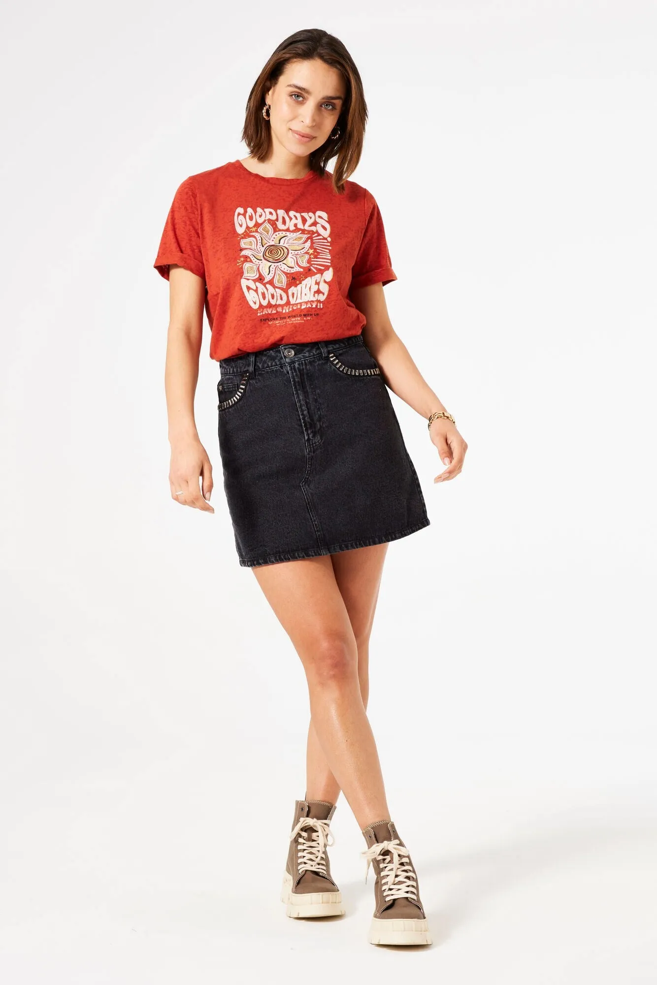 Good Days Good Vibes T-Shirt
