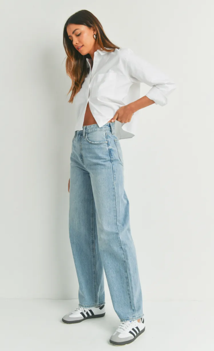 High Waisted Girl Jean (lt denim)