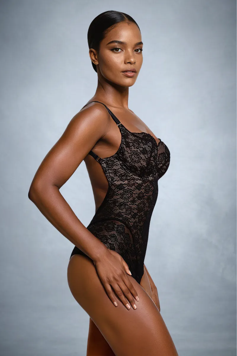 HOLLY Backless Lace Bodysuit with Underwired Soft Cups (Black)