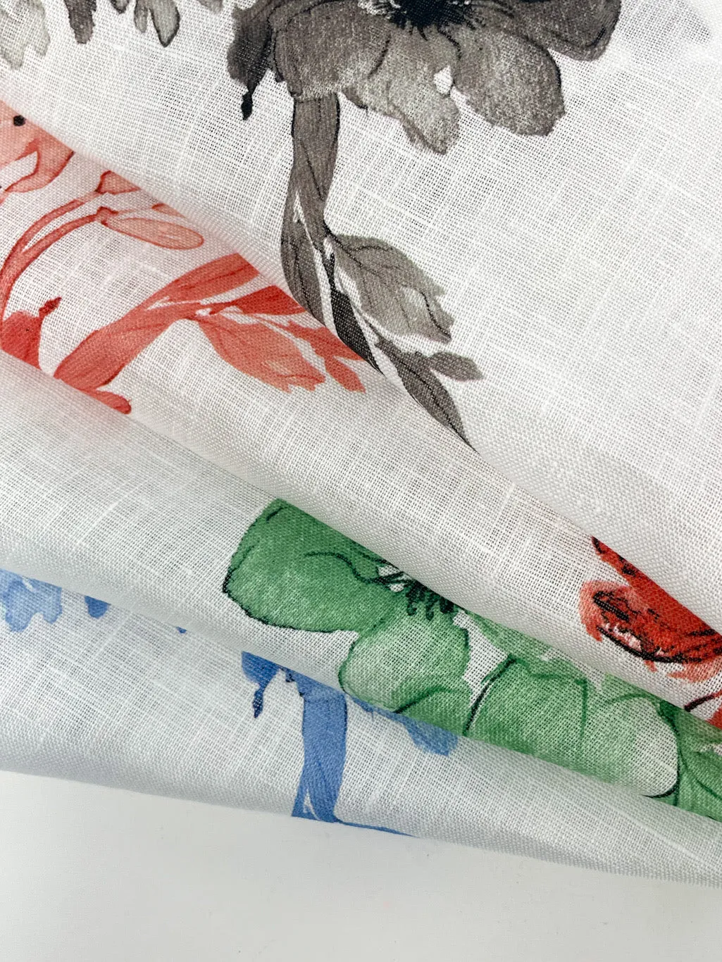 Ripples of bloom floral Handkerchief Light Weight 100% Linen Fabric By The Yard/CL1112