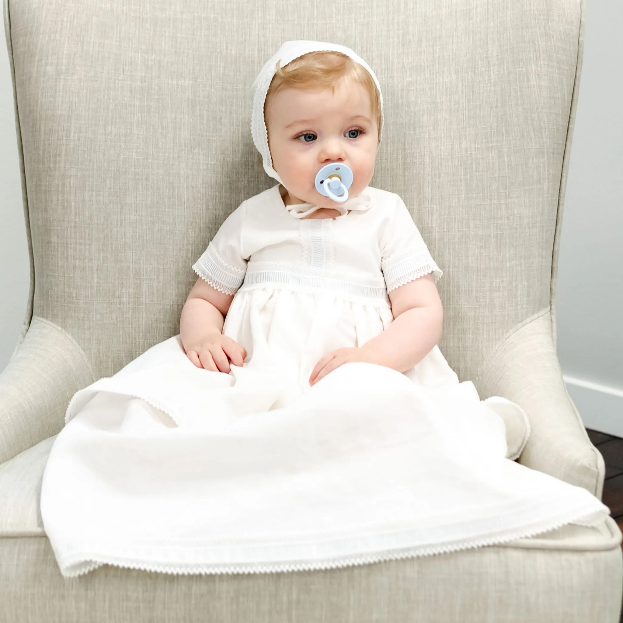 Rowan Linen Gown & Bonnet