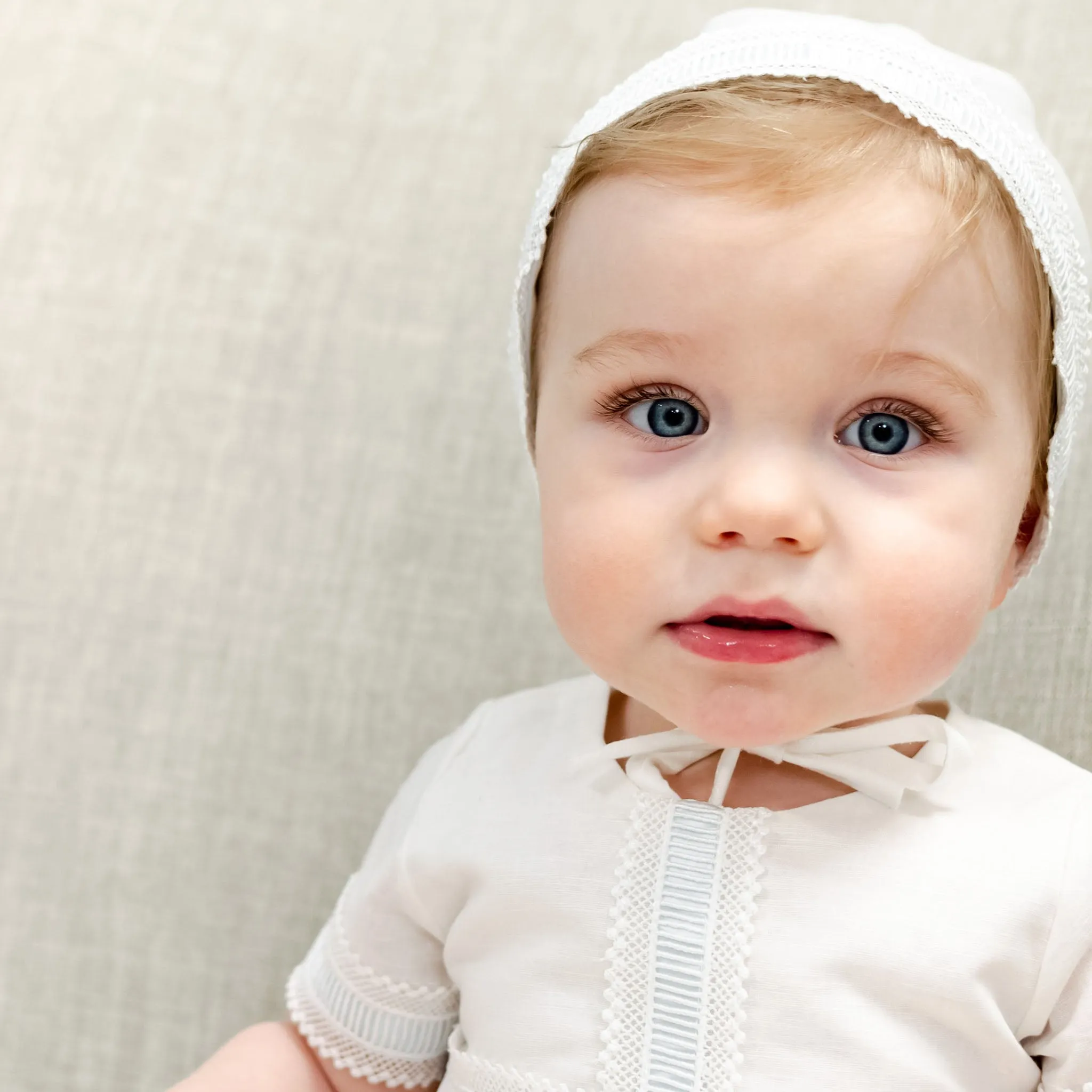Rowan Linen Gown & Bonnet