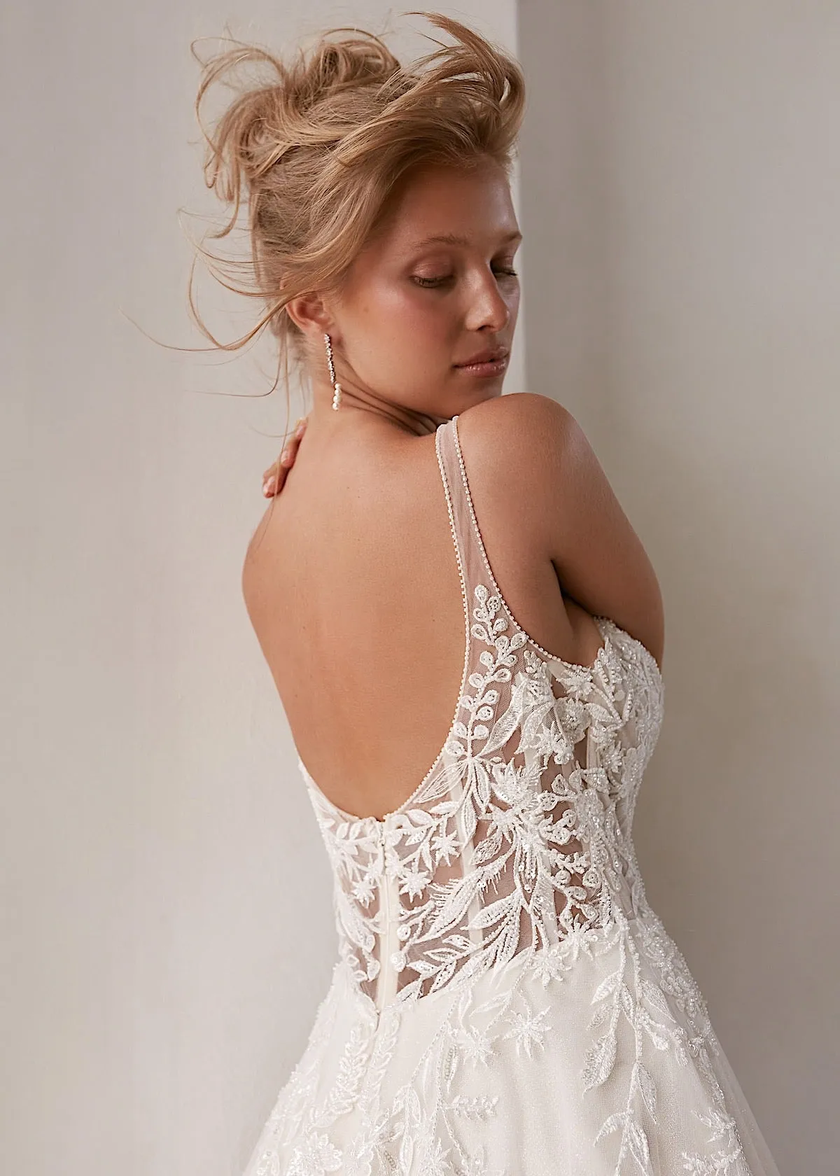 SENNA Wedding Dress Style Code: MAYA BELLA