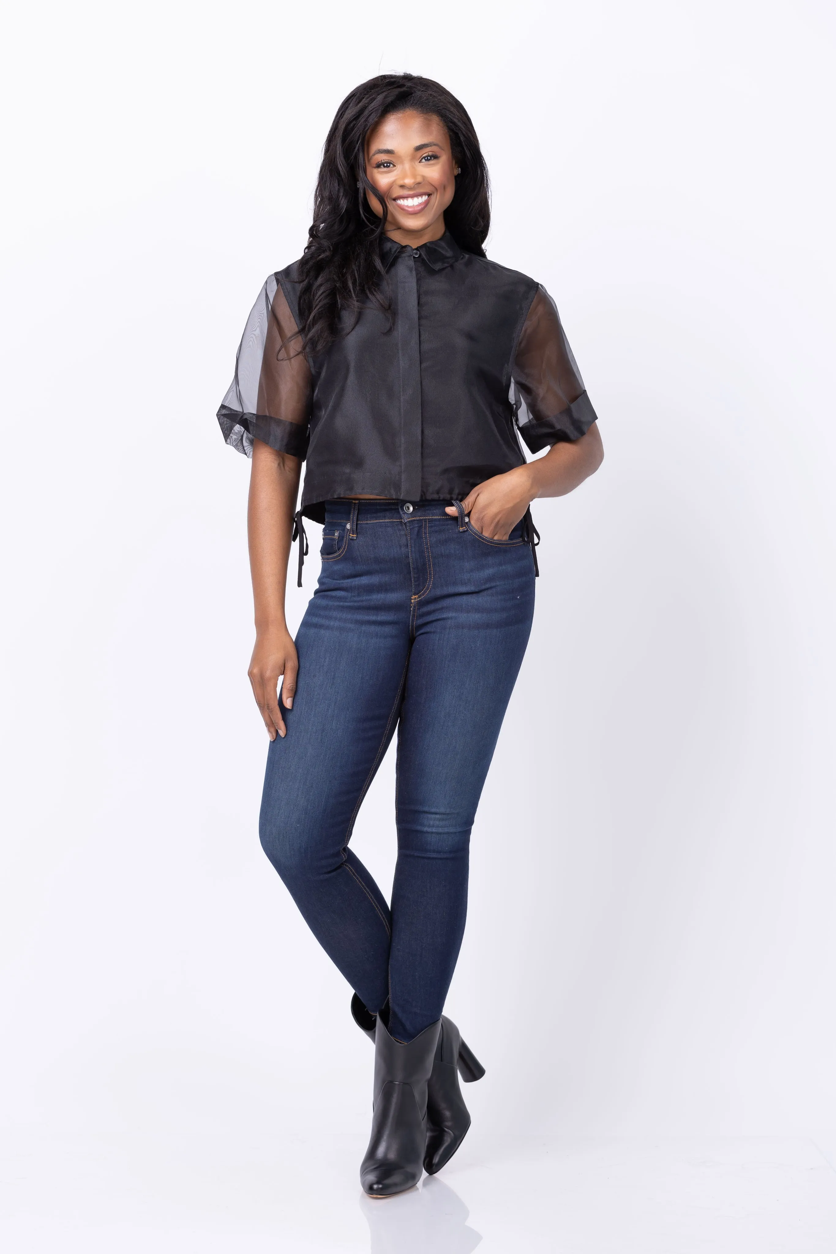 Simkhai Ryett Short Sleeve Crop Shirt In Black