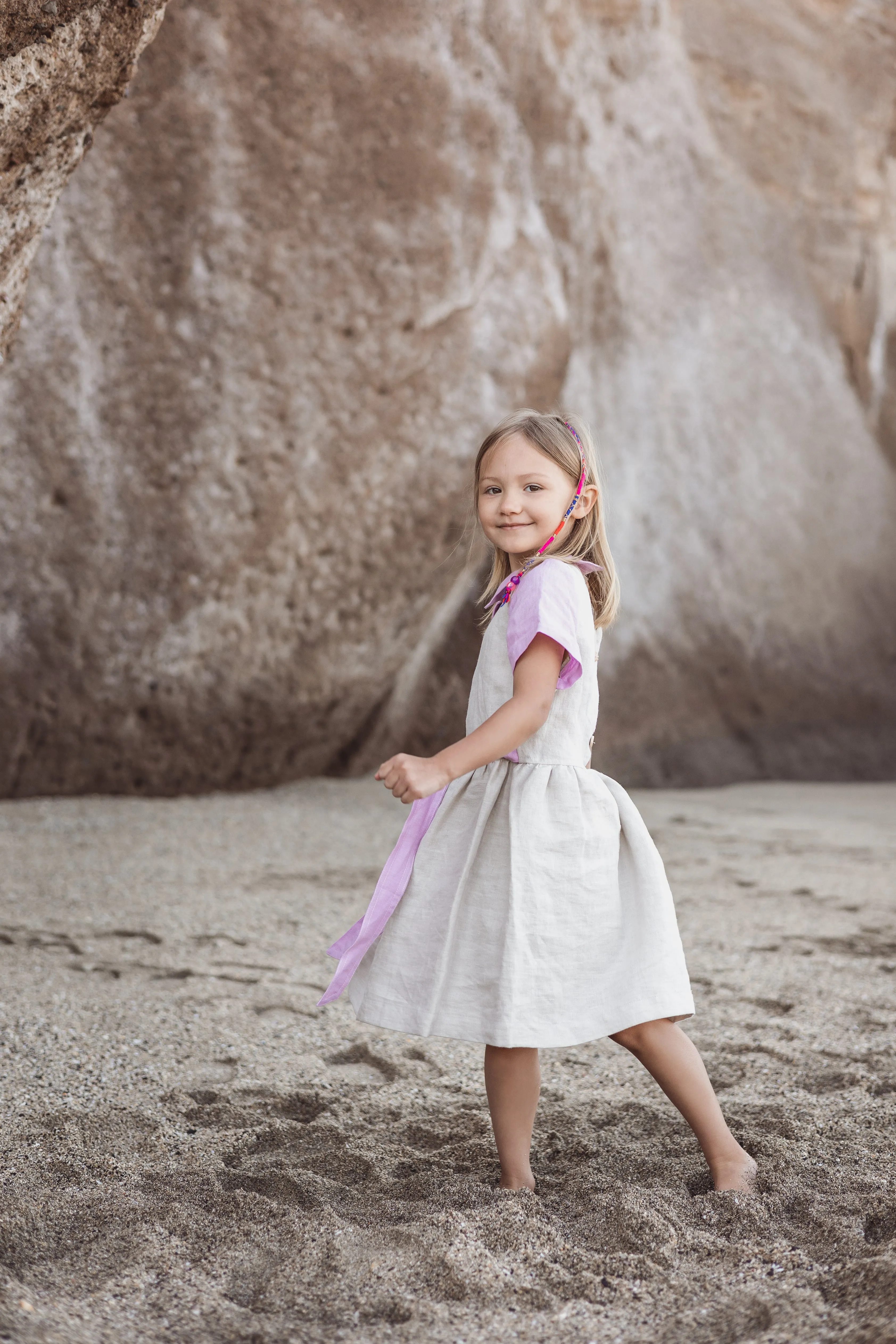 Sofa Killer linen beige dress with violet color details