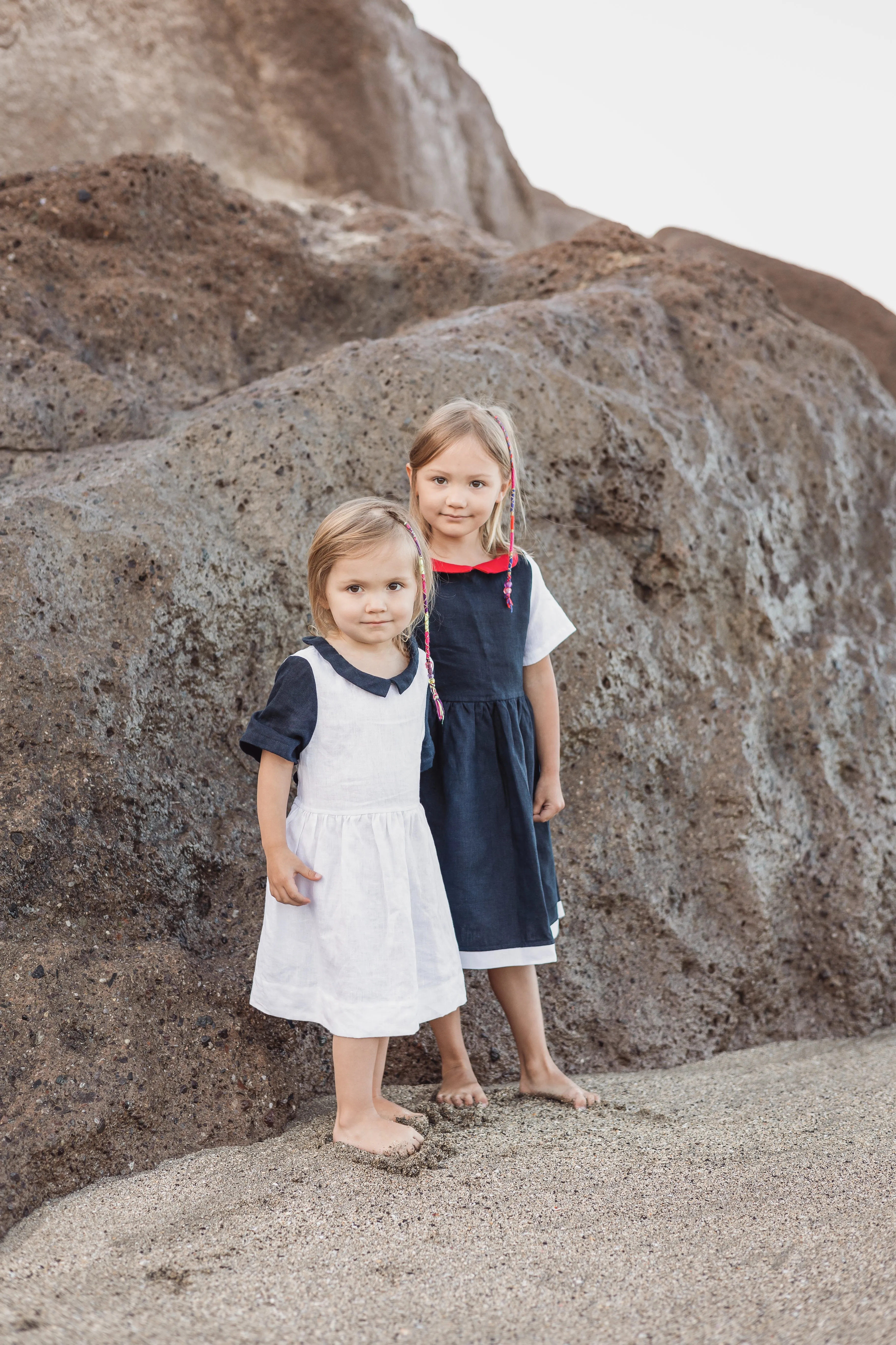 Sofa Killer linen dark blue dress with red collar and white details