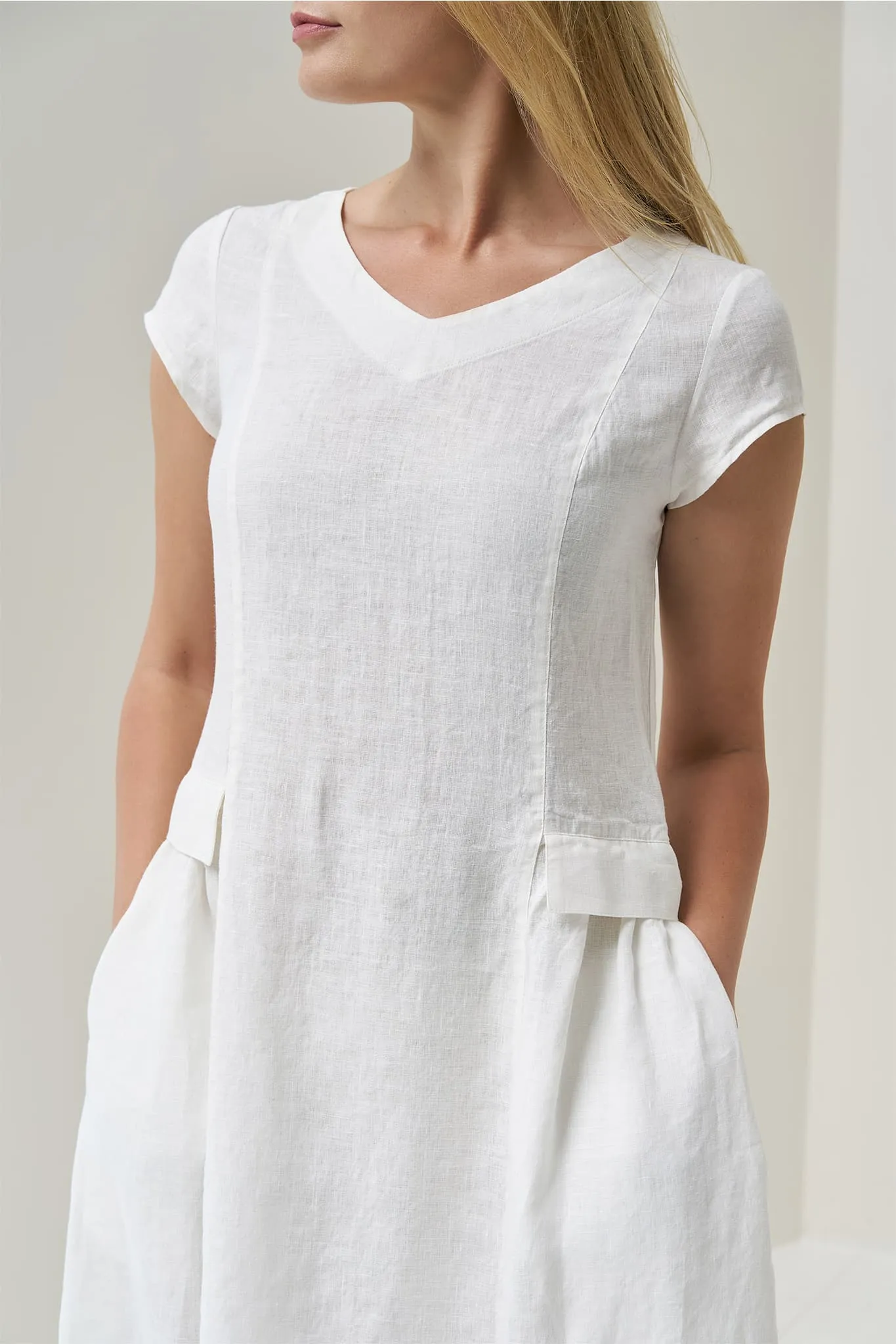 Summer linen dress Jura