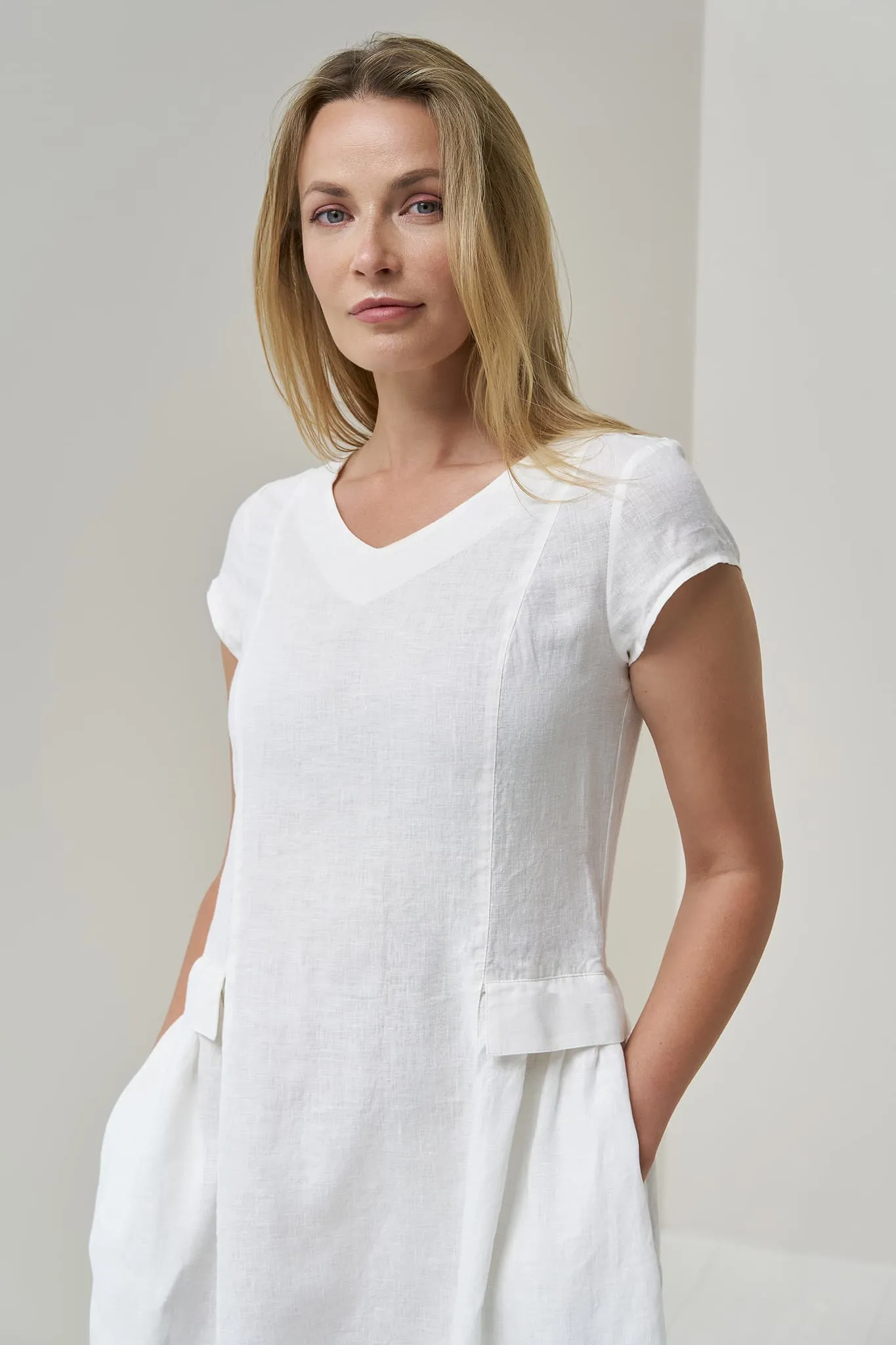 Summer linen dress Jura