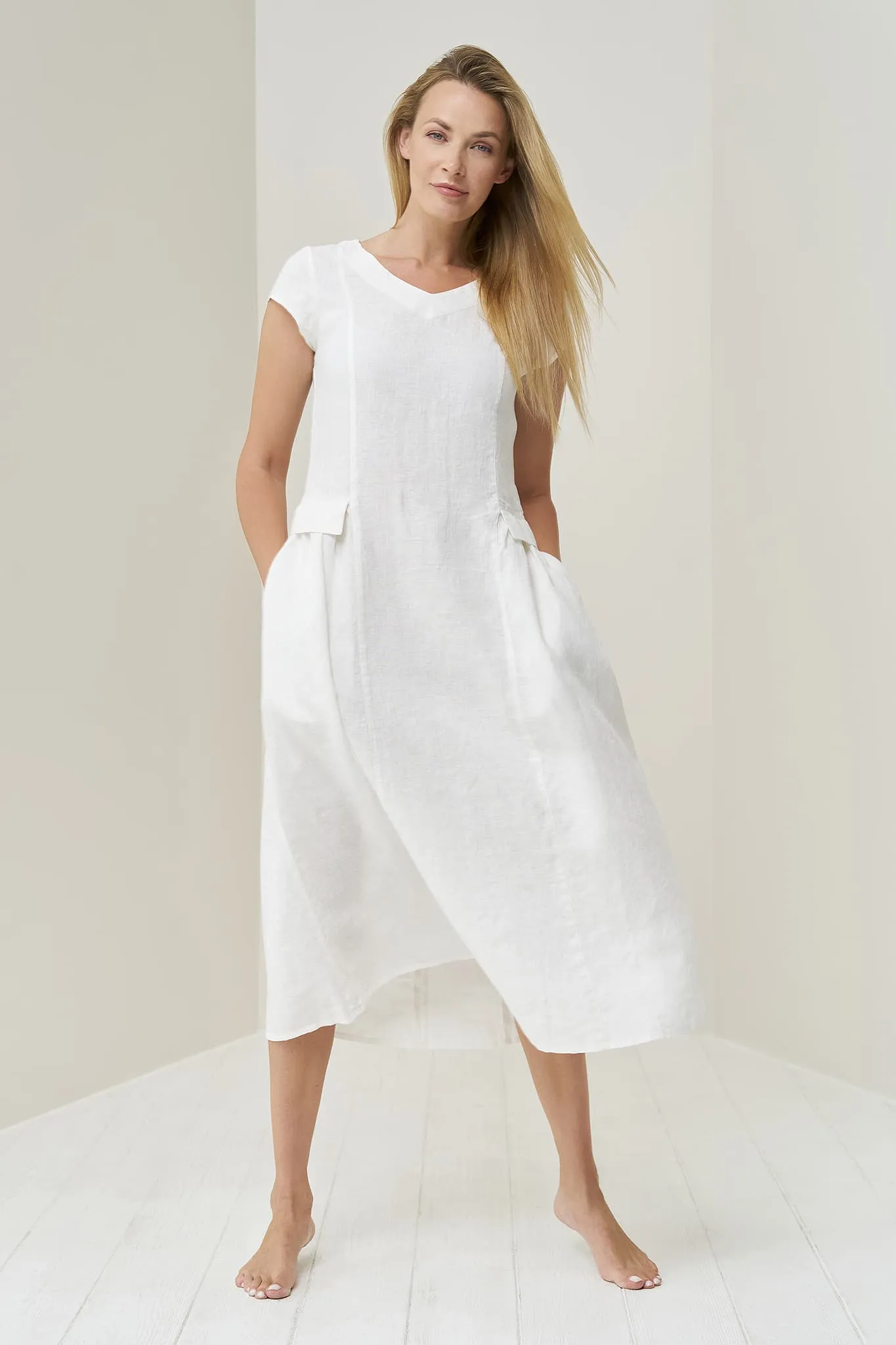 Summer linen dress Jura