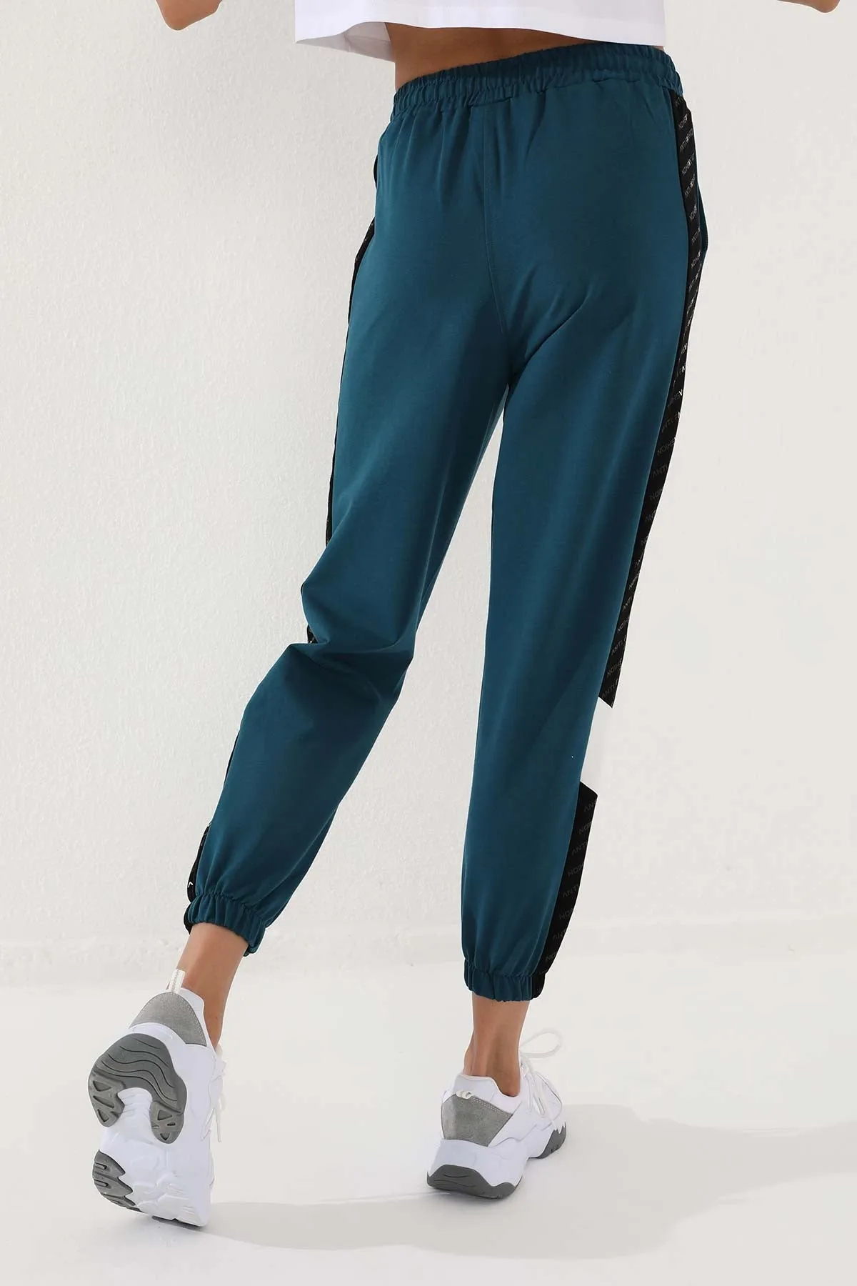 TMY Emerald Dotted Striped Detailed Jogger Comfortable Fit Elastic Cuff Women's Sweatpants - 94579 - Mafamude