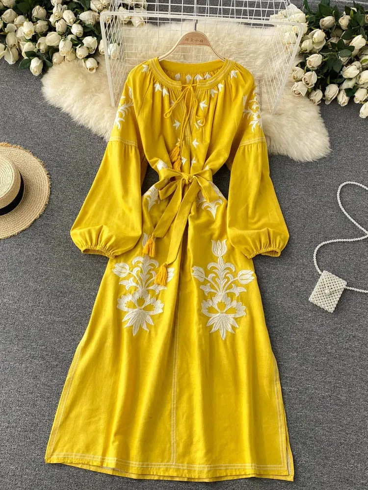 Women Embroidered V-neck Tie Split Retro Dress